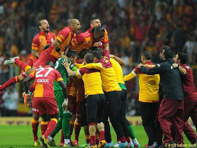 Galatasaray-sampiyon-resimleri (14)